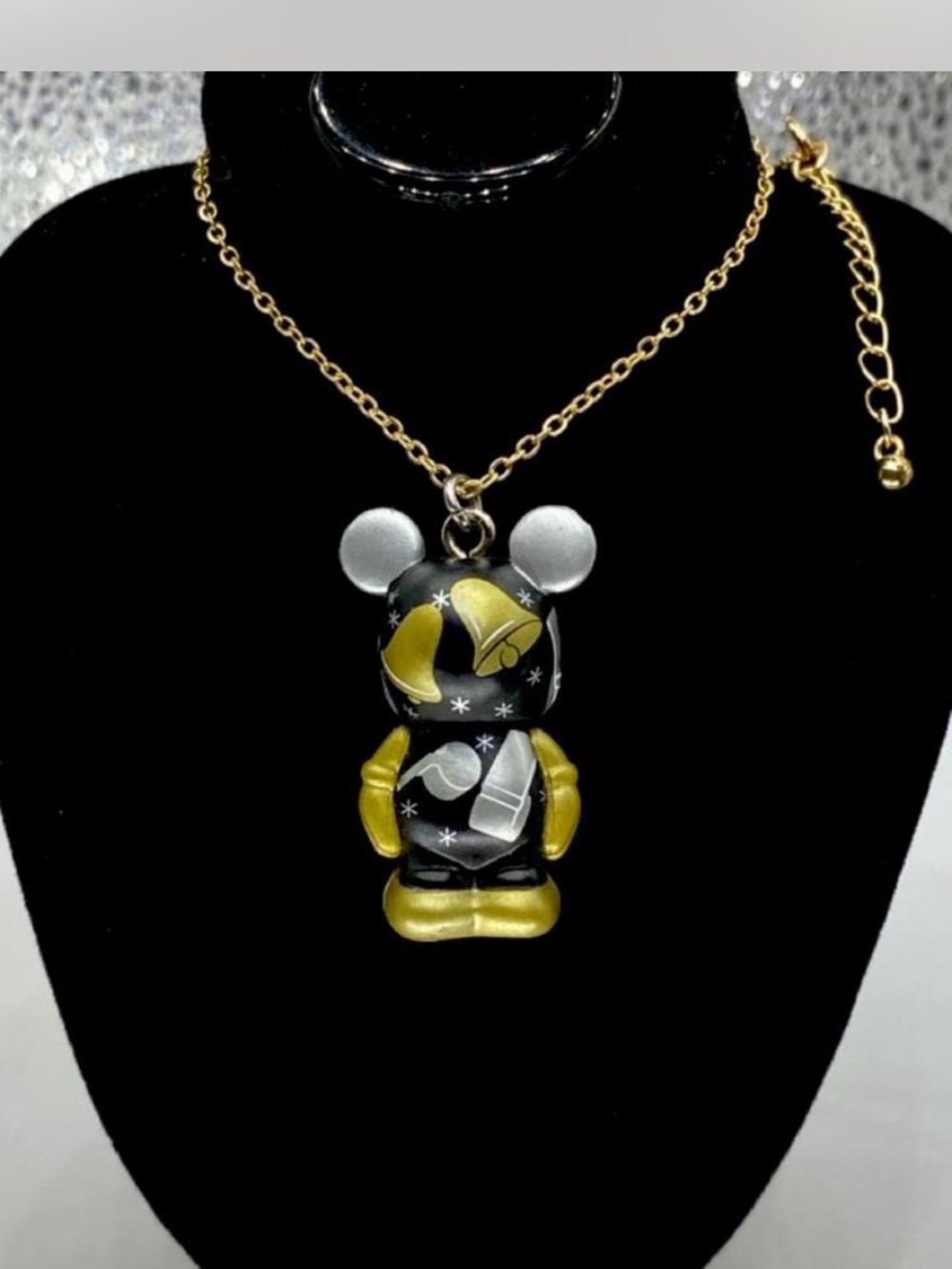 Disney *** Kawaii ^^^ Gold /  Black Mickey  Pendant Necklace  ^^^ Collector’s *